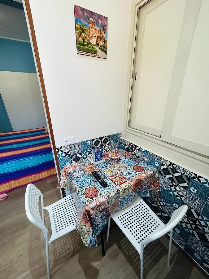 ** Konukevi Sicilyhouse Palermo Otel İtalya